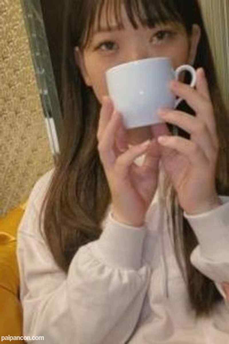 FC2-PPV-1836621 - ※個数限定【無修正】上京したての専門学生は美マンで名器だった...圧倒的快楽の生挿入