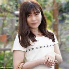 FC2-PPV-1882680 - 【個人撮影】顔出し りほ26歳　欲求不満なセレブ美人妻VS超デカチン男、献身的な全身舐め＆たっぷりフェラチオさせた後に生ハメ・中出しｗｗ