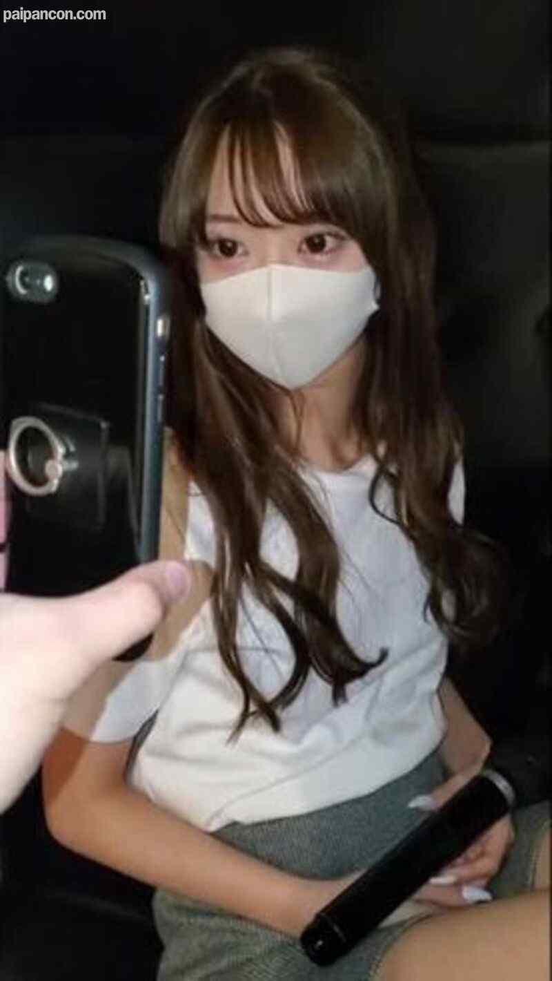 FC2-PPV-1909855 - 14 で削除。【無】容姿端麗な無毛美女。営業後カラオケに呼び出し、その場で無理やり犯してメス穴に無許可中出し。