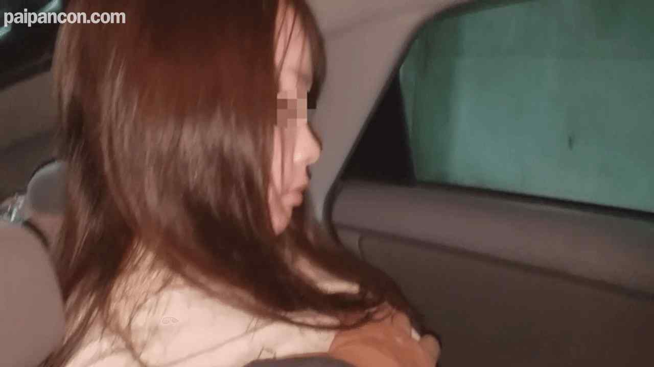 FC2-PPV-1954757 - 近所で犯す【個人】託児所の駐車場で弄び。預けた間に他人棒で犯し大量潮吹きする奥さん。