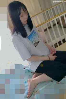 FC2-PPV-2190519 - 【個人】生の他人棒を拒み泣き叫ぶ悲劇のヒロイン気取りの奥さんを騙し膣内に注ぎ込む。