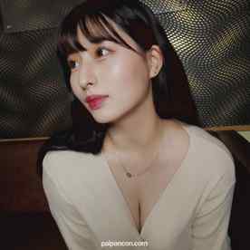 FC2-PPV-2364487 - エロフェロモン美女２人とチ●ポしか取り柄のない強がりエロよわ男を同じ部屋に閉じ込めてみた