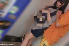 FC2-PPV-3083428 - 【個人】ワンルーム暮らしの美人若妻　イキすぎ子連れ巨乳は普段からこの場所で子供を眺めながら誰かを連れ込み、生計を立てる。約束破って中出しで利息回収。