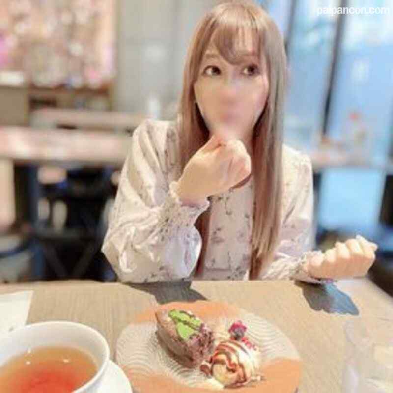 FC2-PPV-3113361 - 【無修正】知人の娘が可愛いJDに成長していたので、通報覚悟で口説きまくったら中出しまで出来ました。