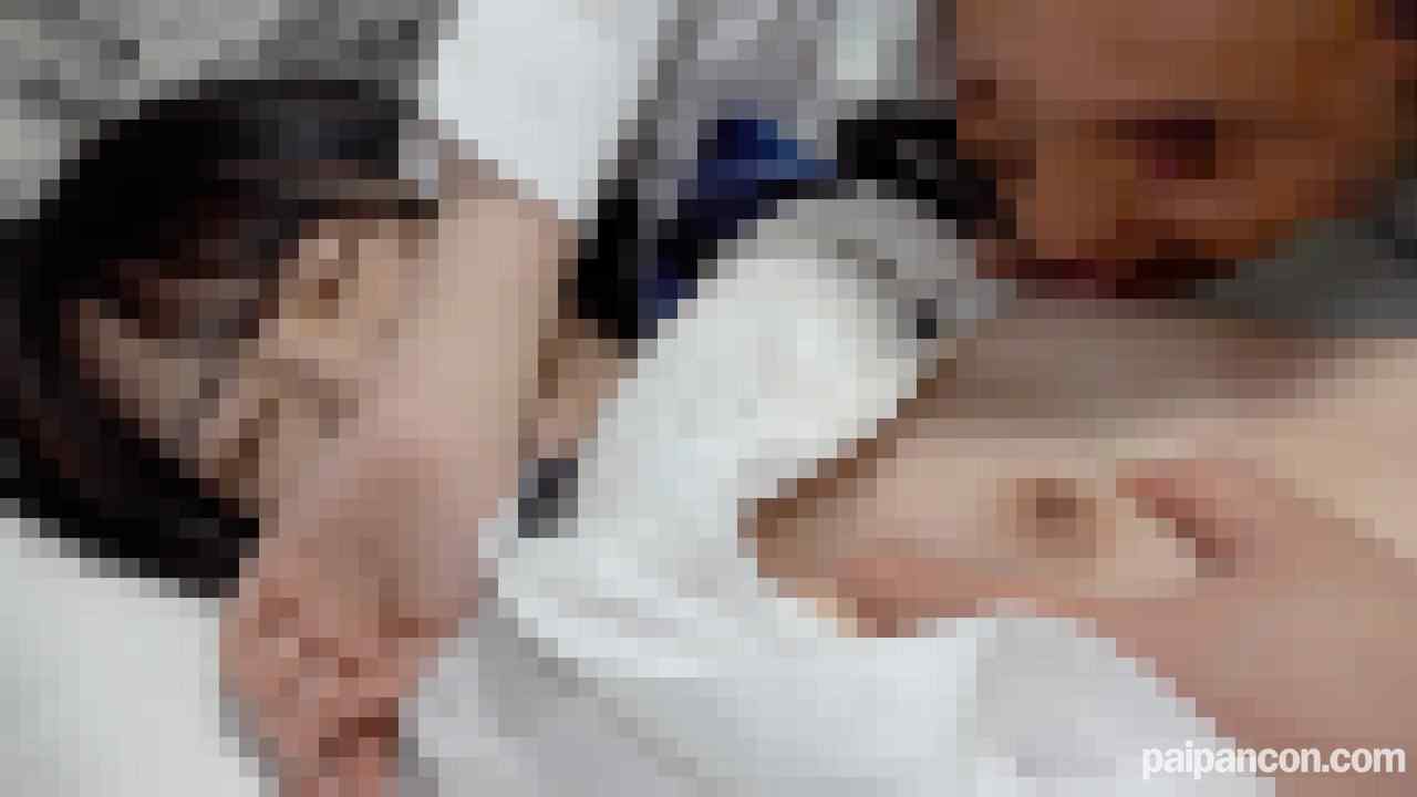 FC2-PPV-3187562 - 初撮影・顔出し！！見た目からでは想像ができない内気でおとなしい支配願望が強い超感度抜群の変態マゾな女子◯生・・・やりたい放題辱めた後は容赦なしの2回連続生中出し！