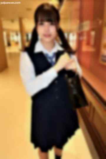 FC2-PPV-3202523 - [※期間限定で大放出!20000pt⇒1980pt][大量スプラッシュ][中出し３発射]〈鬼カワ清楚系10代〉控えめ性格/エロいGAPがヤバい！中出し後に電マでビクイキ痙攣絶頂潮吹きスプリンクラー！ cover.jpg