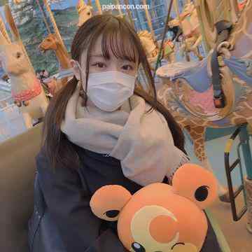 FC2-PPV-3274615 - 彼女と逢うのはこれが最後・・あの日神楽坂でのデートが走馬灯の様に・・・転校してしまうその前に黒髪お下げの可憐な美◯女女子◯生の体内に最後の膣内射精。 cover.jpg