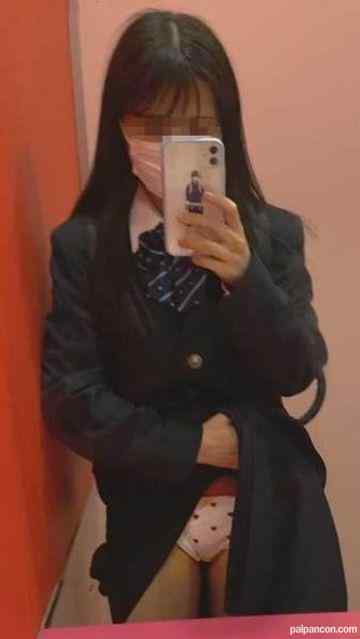 FC2-PPV-3288168 - 【2005年生】華奢で小柄な受験生…親元を離れる為にP活でハメ撮り