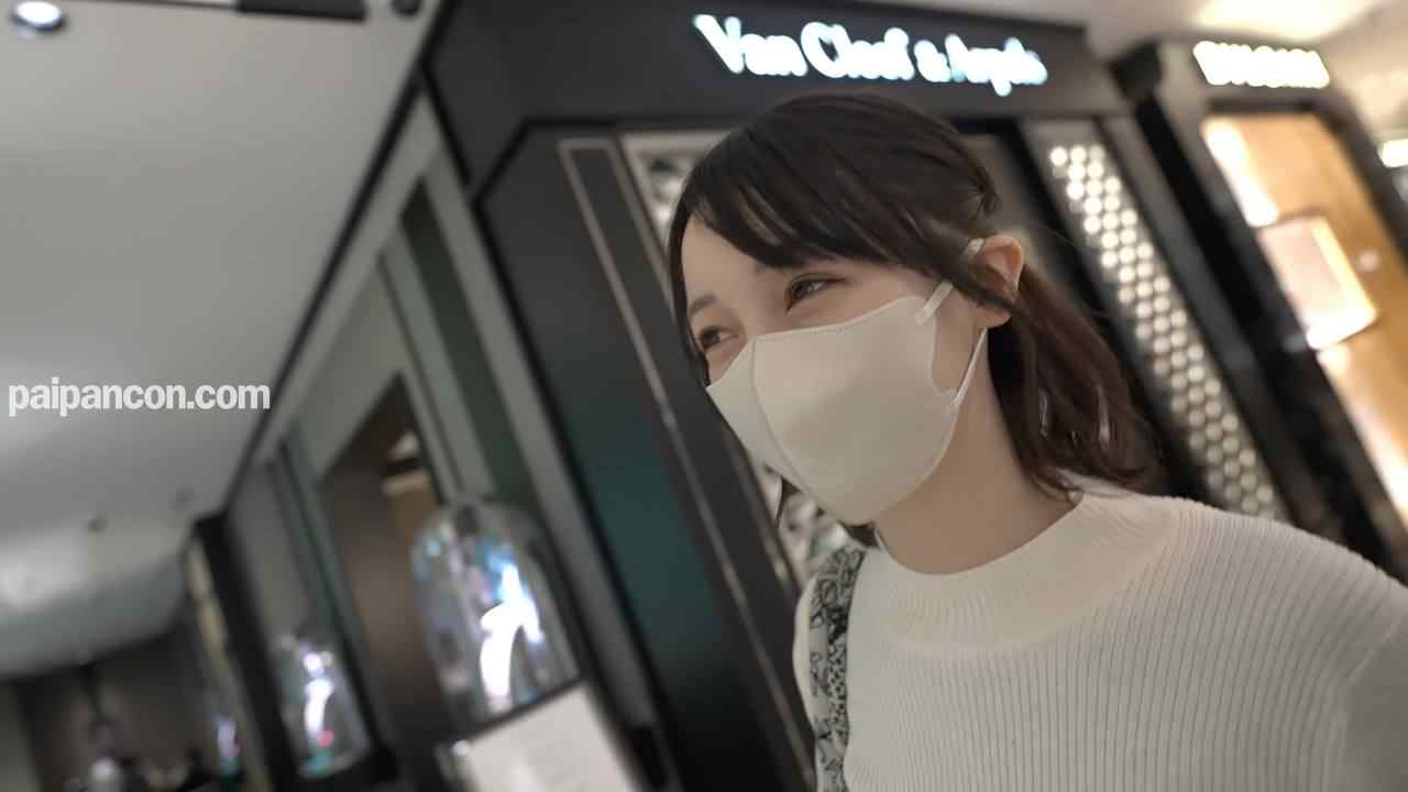 FC2-PPV-3300525 - 初撮影・顔出し！！キャリアな女性ほど実はMで淫乱だと言うが・・・広告代理店経営を手掛ける清楚上品な女社長を密室に連れ込み2回連続生中出し！！ thumbnail_1.jpg