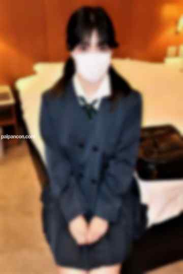 FC2-PPV-3347832 - [※期間限定で大放出!20000pt➡1980pt][初撮り！ハメ潮スプラッシュ警報]〈メチャカワ今どき受験生(18)〉びっちゃびちゃ潮噴き出すエロまんこに約束破って特濃中出し♪ベッドは大量水溜り！