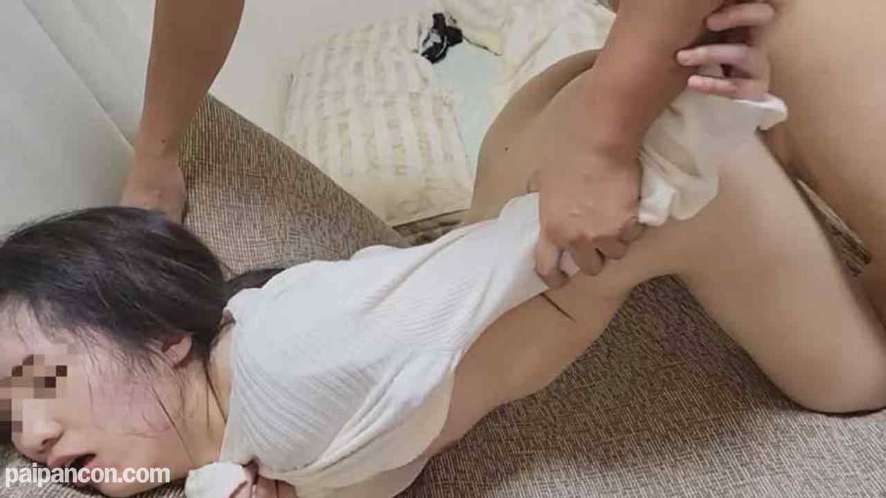 FC2-PPV-3486120 - 【個人】仲睦まじい夫婦。奥さんをビ○ク漬けにし旦那の前で犯し…中出し懇願