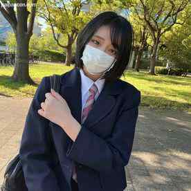 FC2-PPV-3519124 - 顔撮影！！7\7まで限定1980pt！！景観が綺麗な河原で強制野外自慰行為をさせた後中出しされるとはつゆ知らずな女子◯生をホテルに連れ込み2回生中出し！！ cover.jpg