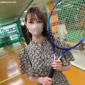 FC2-PPV-4056755 - 初撮影・顔出し！3日間限定！歯科医院受付の抜群のプロポーションときめ細かい美肌を兼ね揃えた癒しのスレンダー美女。院内では微塵にも見せないもう一つの顔は快楽に貪欲な変態女だった・・・。 cover.jpg