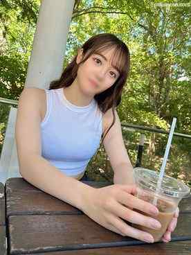 FC2-PPV-4353598 - ※初回数量限定※★絶叫・膣イキ★MOA（２４）★ドS彼氏の「極太」ペニスでまん汁まみれの生交尾★ガクブルしながら連続アクメ cover.jpg