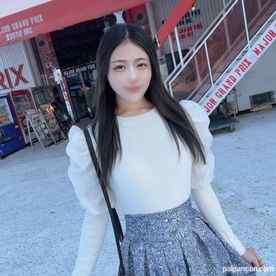 FC2-PPV-4428530 - 顔出し！！3日間限定！！この上品清楚な魅惑の巨乳変態美女の性欲はもはや制御不可能！！これでもかと言わんばかりに絶叫絶頂を幾度も繰り返し快楽に溺れ最後は生中出し！！ cover.jpg