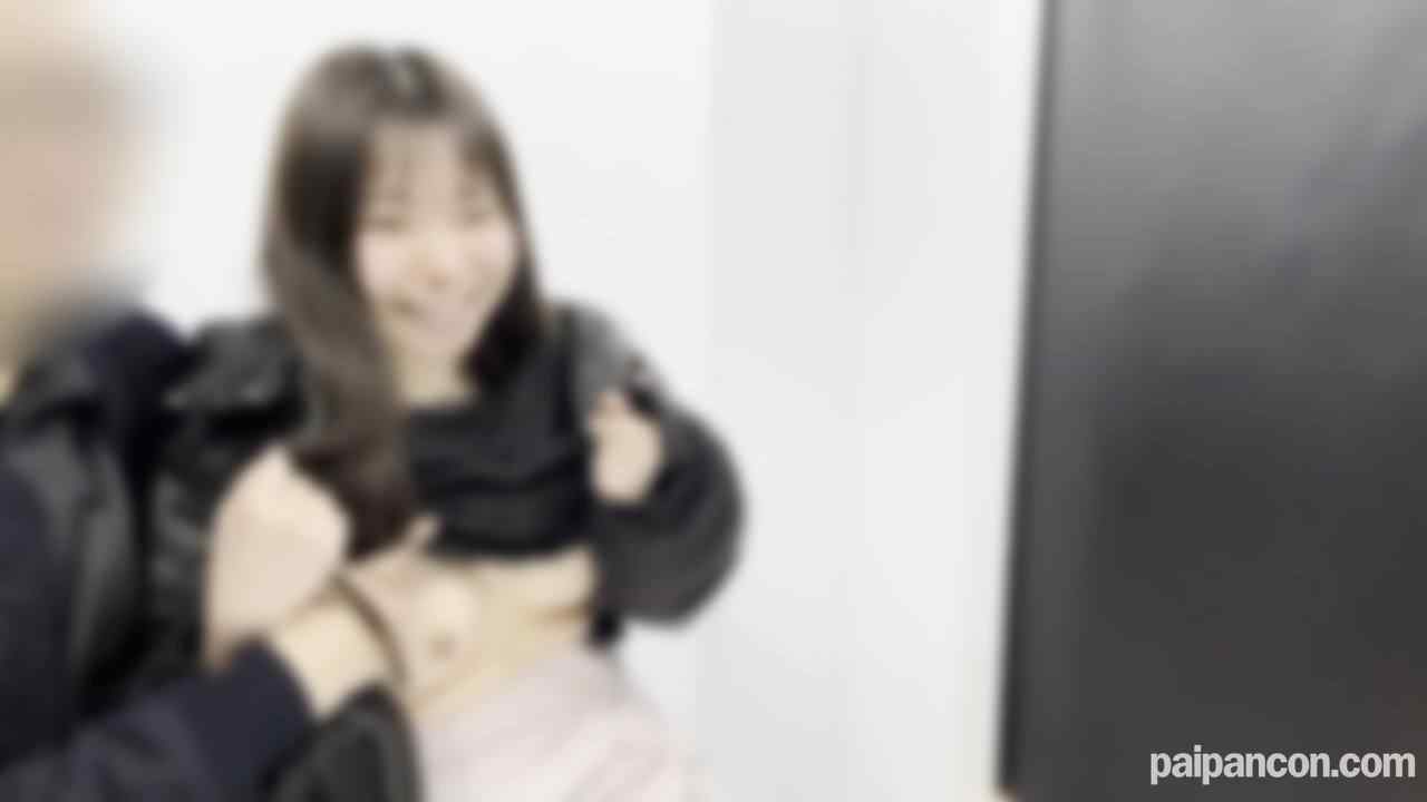 FC2-PPV-4440132 - 【無/初撮り】※初体験！イチゴのパンツをはいてきた経験人数ゼロのまなちゃん(18)チャラ男に好き放題され、おまけに中出しまでされる。 本文：