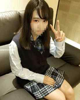 FC2-PPV-4571758 - 【無・制服コス】先着割500pt・ぎこちないえっちと未処理の剛毛まんこに大興奮♡ちょっと無理に生ハメ中出し性行【特典で高画質】 cover.jpg