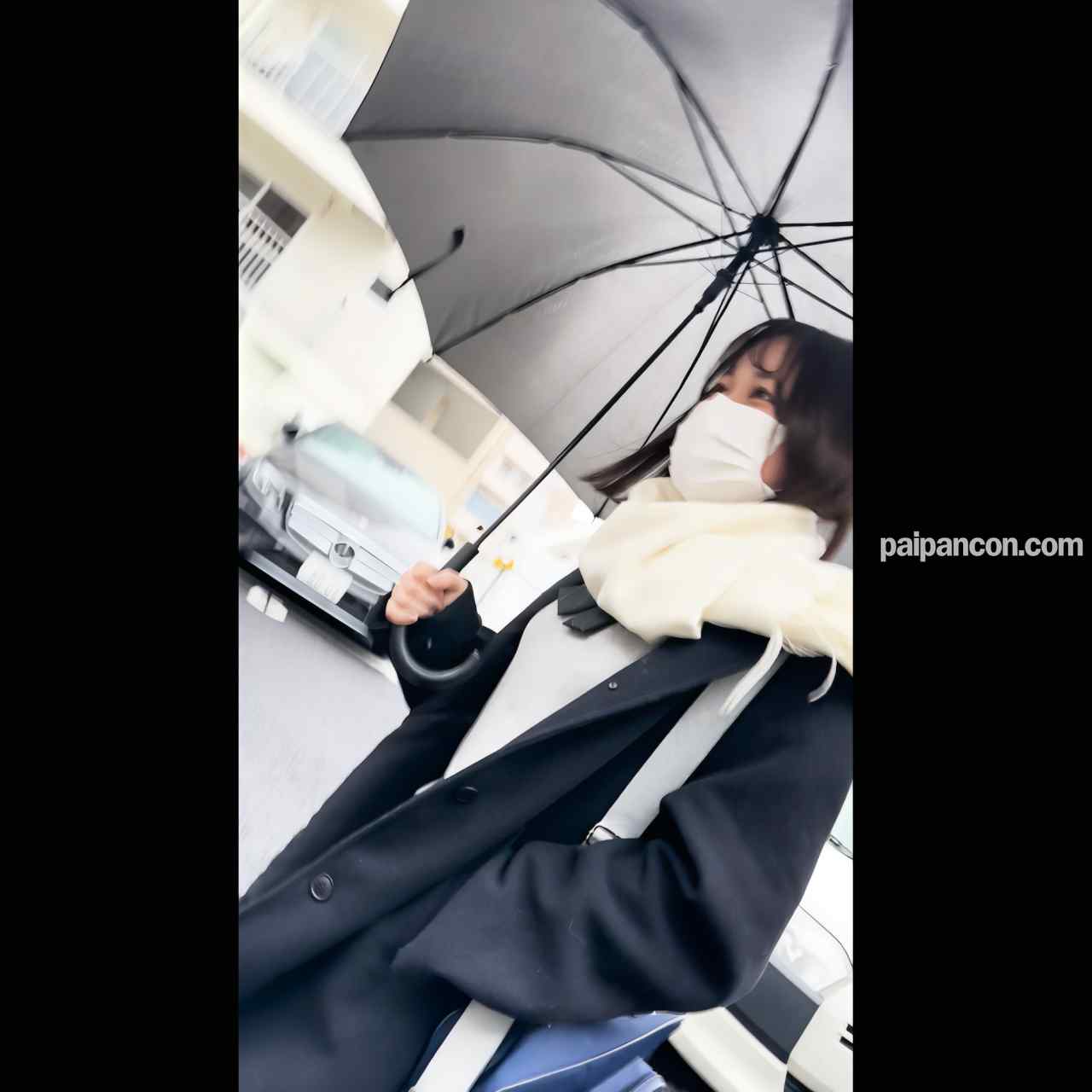 FC2-PPV-4601975 - ★緊急先着★18歳日露ハーフ★制服着用で初貫通2連中出し★【先着高画質特典付き】 thumbnail_1.jpg