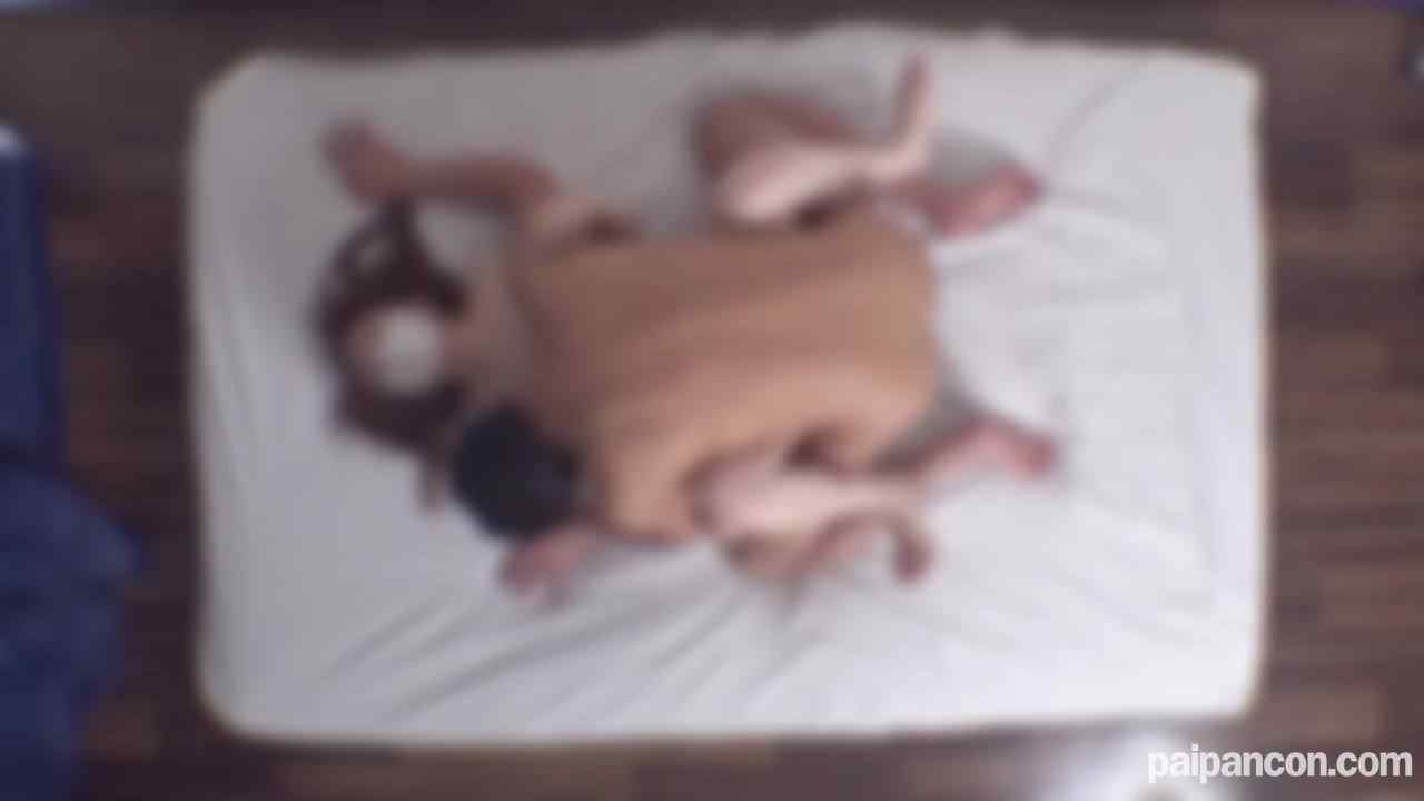 FC2-PPV-4603162 - ♡1/22迄半額【無・完全素人】あどけなさの残る１８歳は経験人数１人！最近Ｈに興味津々なの♡ってことで宝石の原石のような色白未開発ボディを中年男に弄られうぶまんに極太マラ激ピスで女の顔になってイクっ！ thumbnail_7.jpg