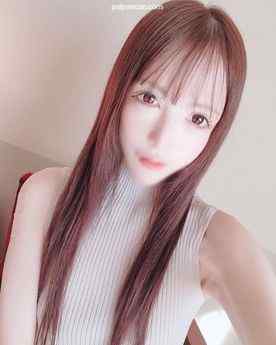 FC2-PPV-4634285 - ★3/4まで初回販売特割★【無修正】 [初撮り] インス〇フォロワー３万人の現〇レースクイーンが上納！！ 天然ムスメに電マを当てたらドエロいことに...打ち合わせ無しでゴム無し種付け餌食
