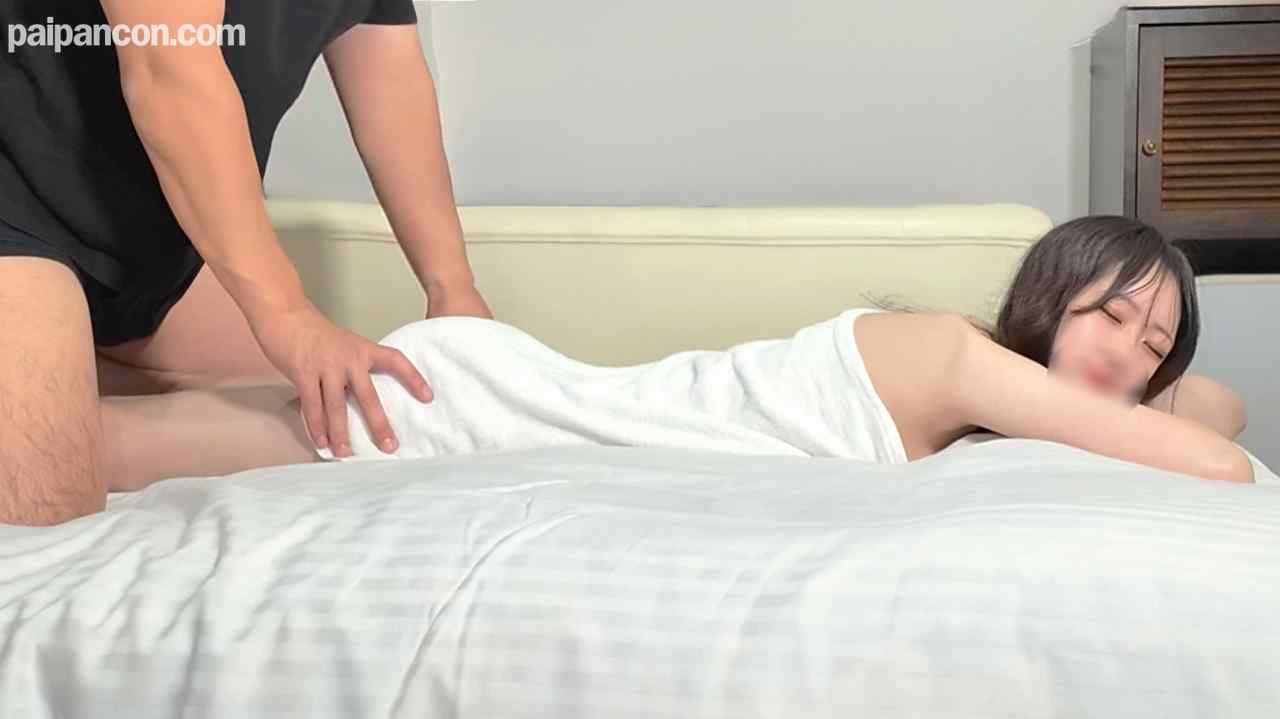 FC2-PPV-4656295 - 11日まで990pt\!!　白肌美乳!!20歳ハーフ　本部社員から「マッサージする??」魅惑ボディーのせいで変態オスに沢山種付けされる　純粋ムスメ thumbnail_3.jpg