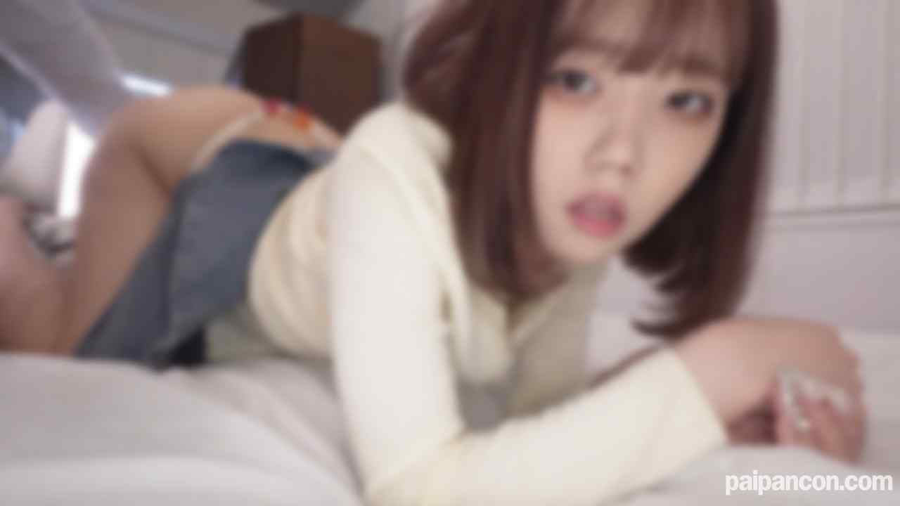 FC2-PPV-4666051 - 5/1迄990pt♡　【生意気/低身長】お隣さんの清楚　欲求不満でまた訪ねてきた、その小さいパイパンマ〇コに精○を注ぎ込む thumbnail_0.jpg