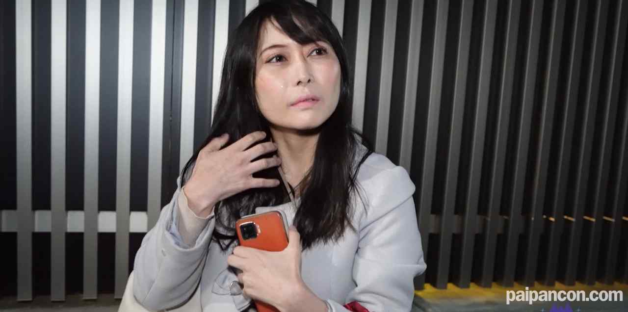 FC2-PPV-4671533 - 【数量限定】美人主婦NTR！黒デカマラで豪楽MAX！中出しを家に持って帰る thumbnail_0.jpg