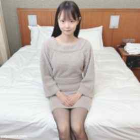 FC2-PPV-4706290 - 【お宝再び／３発射】**モデルの白くスレンダーな美裸体。エロく感じてキツくなるマンコの締め付け。 暴発＆ぶっかけ＆中出しの３連続発射。 cover.jpg