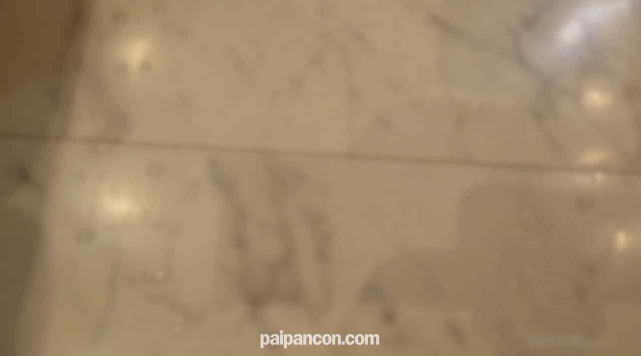 FC2-PPV-4731463 - 【人妻】【潮吹き】セックスレスが生んだ奇跡の美人妻。理想的なお椀美乳、スジの通った腹筋はフル勃起不可避のモデル級神裸体。他人棒で鳴きまくる奥様に中出しプレス。 thumbnail_5.jpg