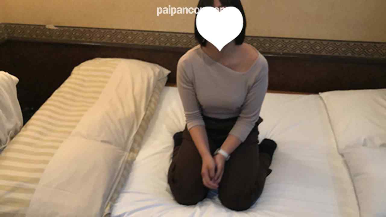 FC2-PPV-4779126 - 【先着30名500円オフ】はるか18歳_1・顔射インタビュー③。アイドル級逸材っ*がマ●に謝罪しながらカメラ目線顔射！　禁断の扉を開くまでの一部始終（045） thumbnail_4.jpg