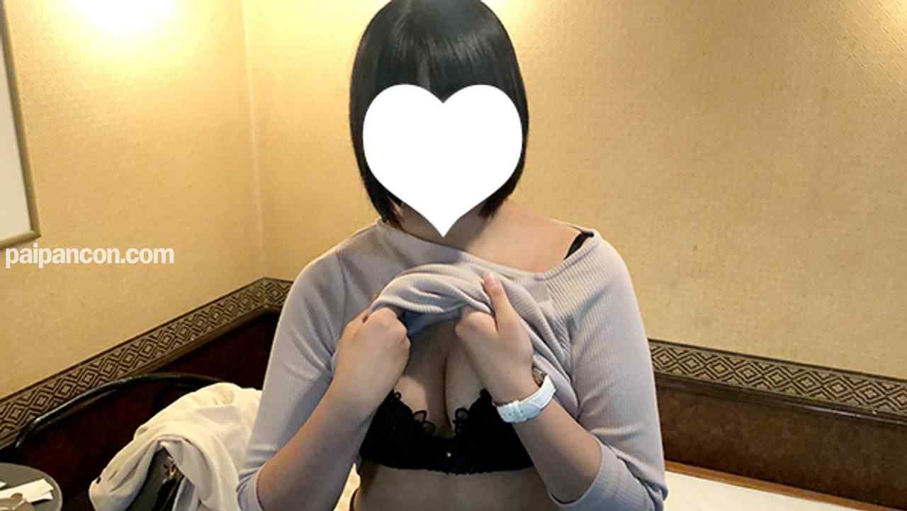 FC2-PPV-4779126 - 【先着30名500円オフ】はるか18歳_1・顔射インタビュー③。アイドル級逸材っ*がマ●に謝罪しながらカメラ目線顔射！　禁断の扉を開くまでの一部始終（045） thumbnail_5.jpg