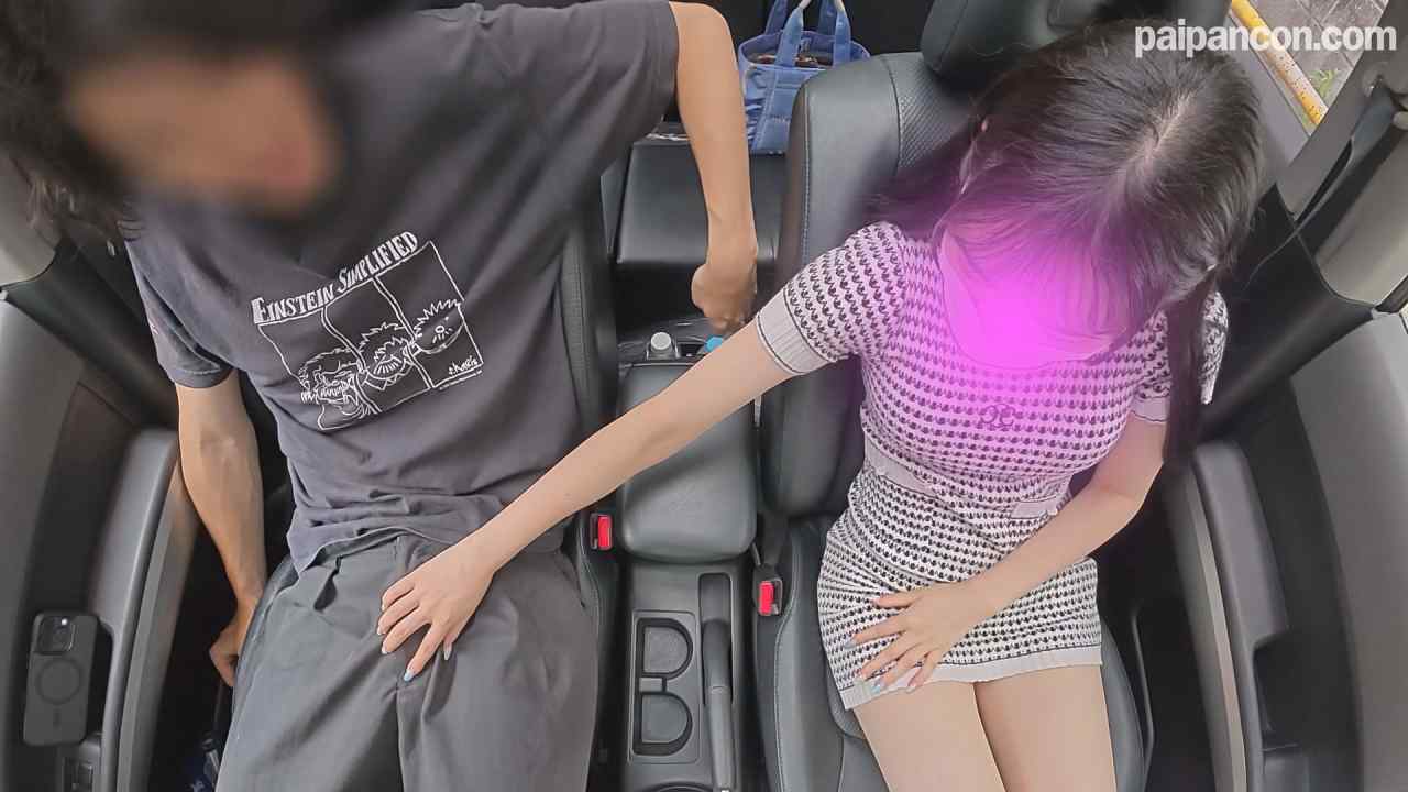 FC2-PPV-4791935 - 8/24 logA：みな　真横に車がいる状況でのスリリング過ぎる車内フェラ&人生初ごっくん thumbnail_2.jpg