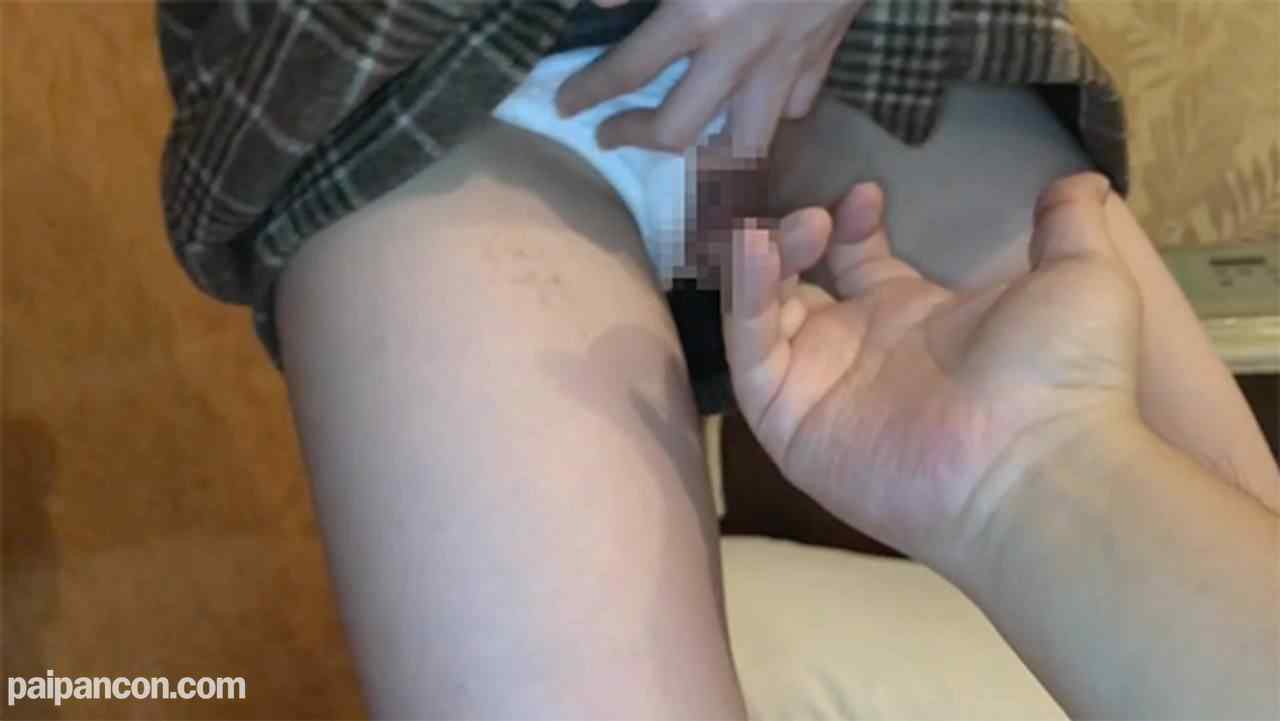 FC2-PPV-4793109 - 【先着30名500円オフ】りこ19歳_1・顔射インタビュー（13）。厳格な家に育った地味JDが夢のために大量生顔射される一部始終（055） thumbnail_7.jpg