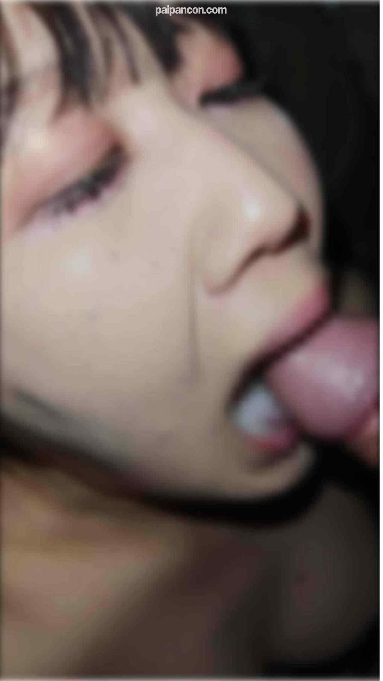 FC2-PPV-4798698 - [**/JD1年]開口発射されて口内に精*を溜めたまま、追加で超弩級バズーカ大量顔射。掻き集めてごっくん（フェラあり） thumbnail_3.jpg