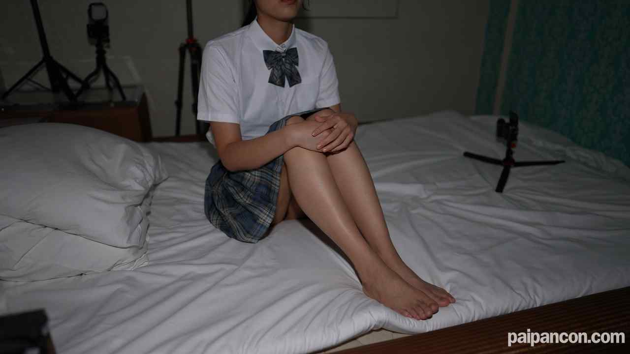 FC2-PPV-4820365 - ※特別アングル※超美人なコンビニ定員に一目ぼれからの バイト終わりにラブホへ ♡18歳モデル体型ハリMAXなおっぱい　濡れやすくびちゃびちゃ 初めての生セックス！ thumbnail_1.jpg