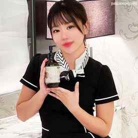 FC2-PPV-4843443 - 【無修正・迫*主観メンエス10】プラチナクラス★健全店で癒しと誘惑!境界線ギリギリの極上マッサージに完堕ち～焦らしフェラと脳までバグるクギ打ち騎乗位で昇天の極上セックス!! cover.jpg