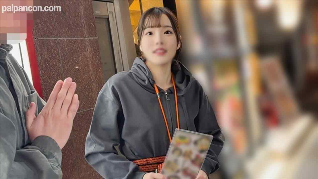 FC2-PPV-4923258 - 【即やれそうな雰囲気】押しに弱い居*屋キャッチお*さん激ピスイキ狂い中出し thumbnail_0.jpg