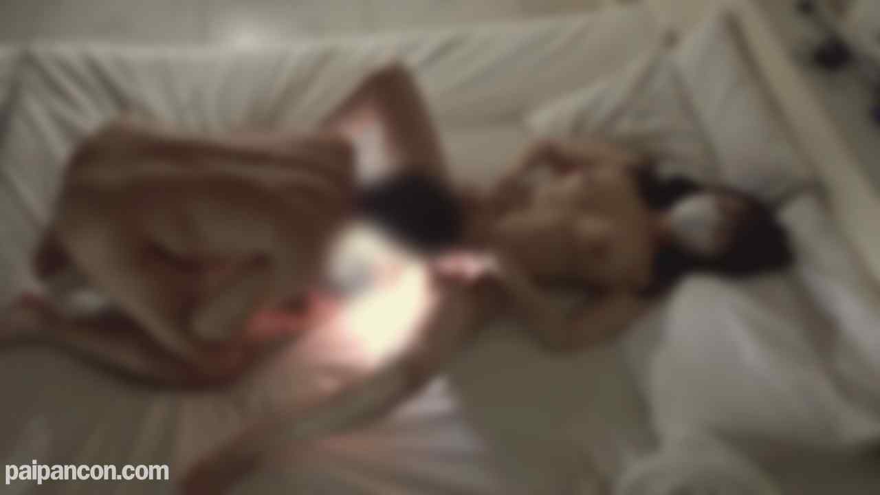 FC2-PPV-4928634 - ♡7/8日迄半額【無・完全素人・生中出し】超Hiレベルなお顔と激熱な肉体の素敵なOLさんと色々楽しむおじさん。当然、生（なま）チ〇ポで中出し２発出し！カメラの見つめる悩殺目線に完全にメロメロです！ thumbnail_2.jpg