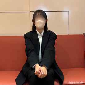 FC2-PPV-4933419 - 敏感すぎるスーツ学.生21歳。膣奥を責めると痙攣が終始止まらなくなり生チ●ポぶち込まれるとト.んで屈服→大量中出し。