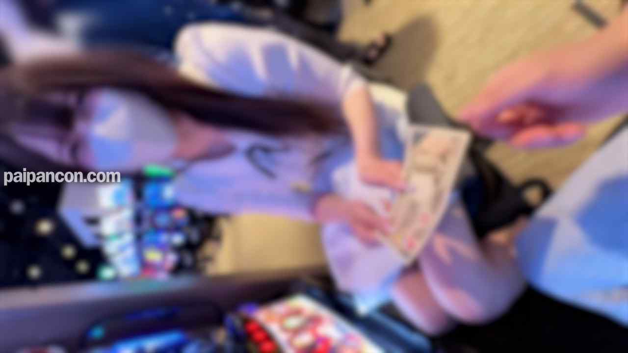 FC2-PPV-4939451 - ※デカクリ【無修正】負けたらハメ撮り！金欠で融資を求める関西女子。乳首イキしながらよがる彼女に真正中出し。。。 thumbnail_2.jpg